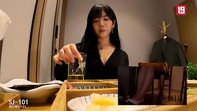 huge-chested Korean's first pummeling Session with a new sex toy